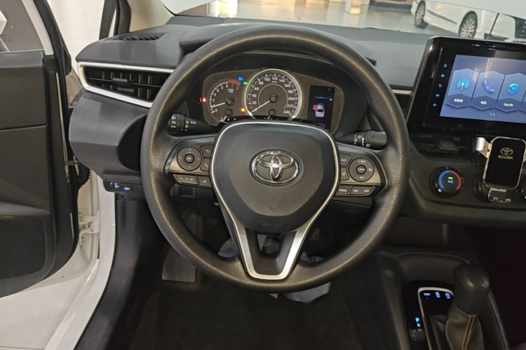 Toyota Corolla 2021 #11 Toyota Corolla 2021 car image #11
