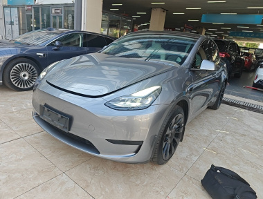 Tesla Model Y 2024 Tesla Model Y 2024 car image