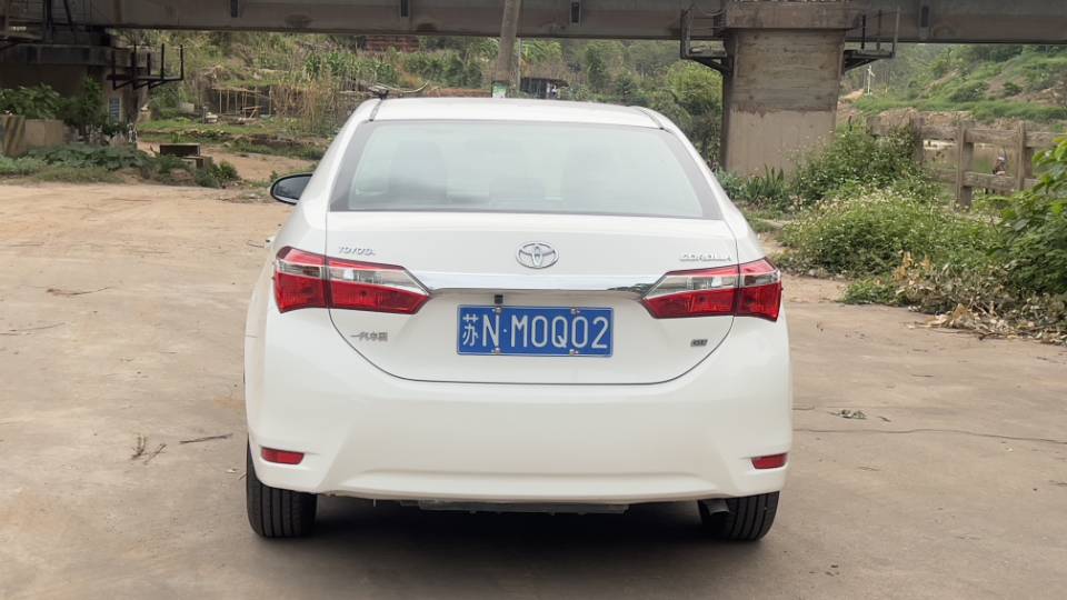 Toyota Corolla 2016 immagine di auto #9