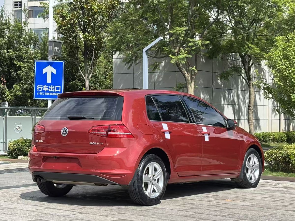 Volkswagen Golf 2015 car image #7