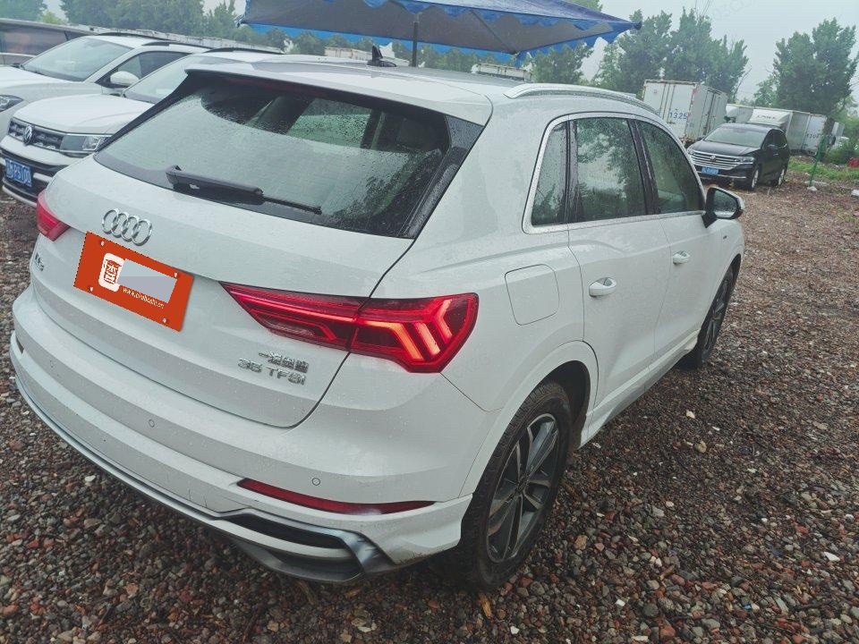 Audi Q3 2022 #4 Audi Q3 2022 car image #4