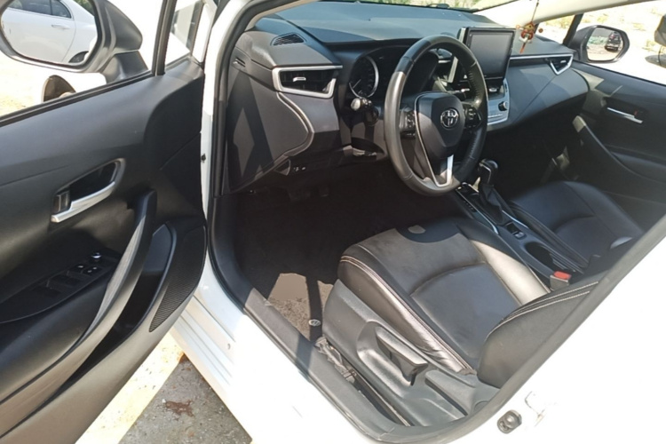 Toyota Corolla 2020 car image #16
