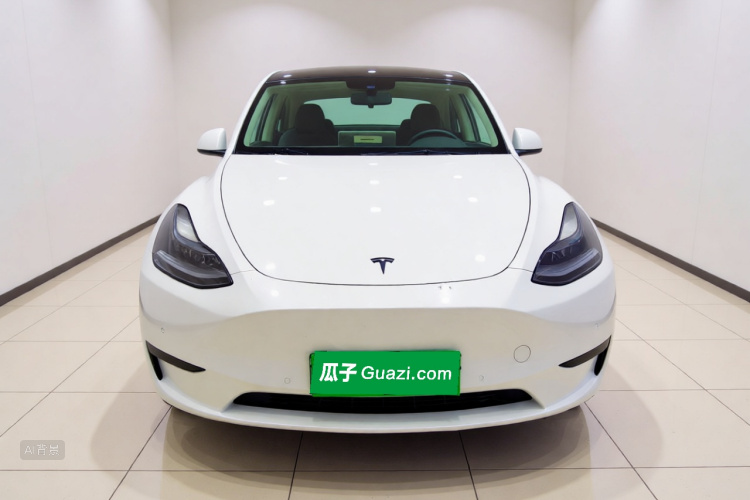 Tesla Model Y 2022 car image #3