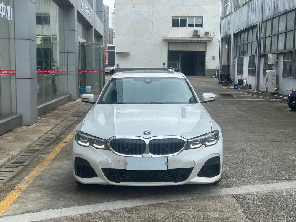BMW 3 Series 2020 #2 BMW 3 Series 2020 car image #2
