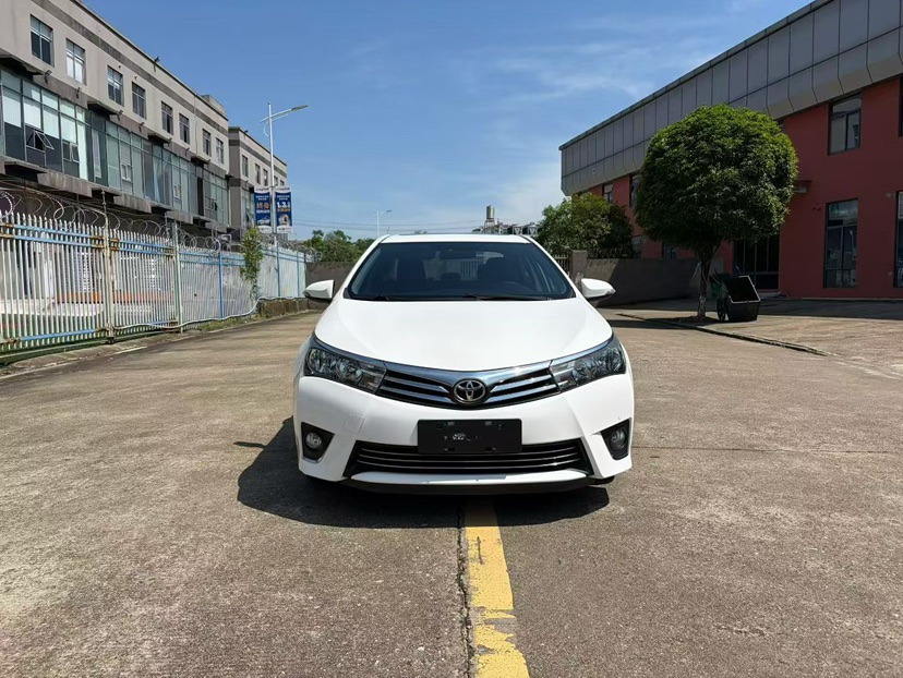 Toyota Corolla 2015 #2 Toyota Corolla 2015 car image #2