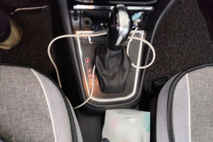 Volkswagen Bora 2023 car image #18
