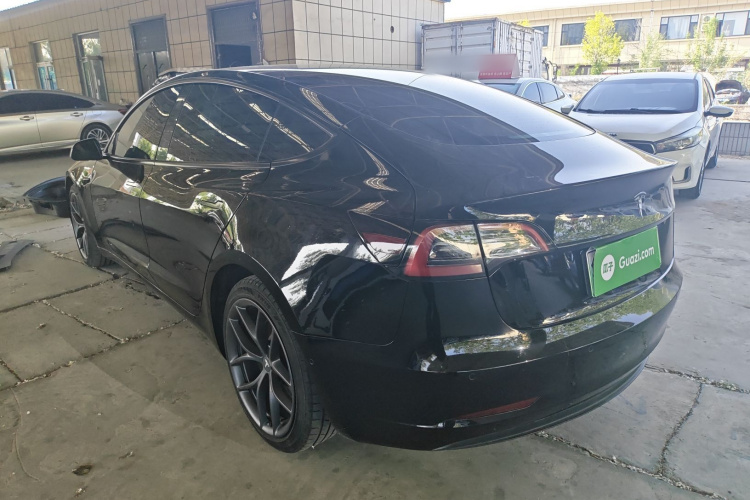 Tesla Model 3 2021 #5 Tesla Model 3 2021 immagine di auto #5