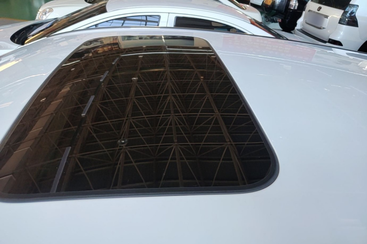 GEELY Coolray 2025 #25 GEELY Coolray 2025 car image #25