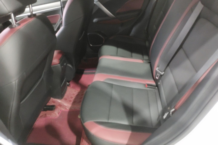 GEELY Coolray 2021 #17 GEELY Coolray 2021 car image #17