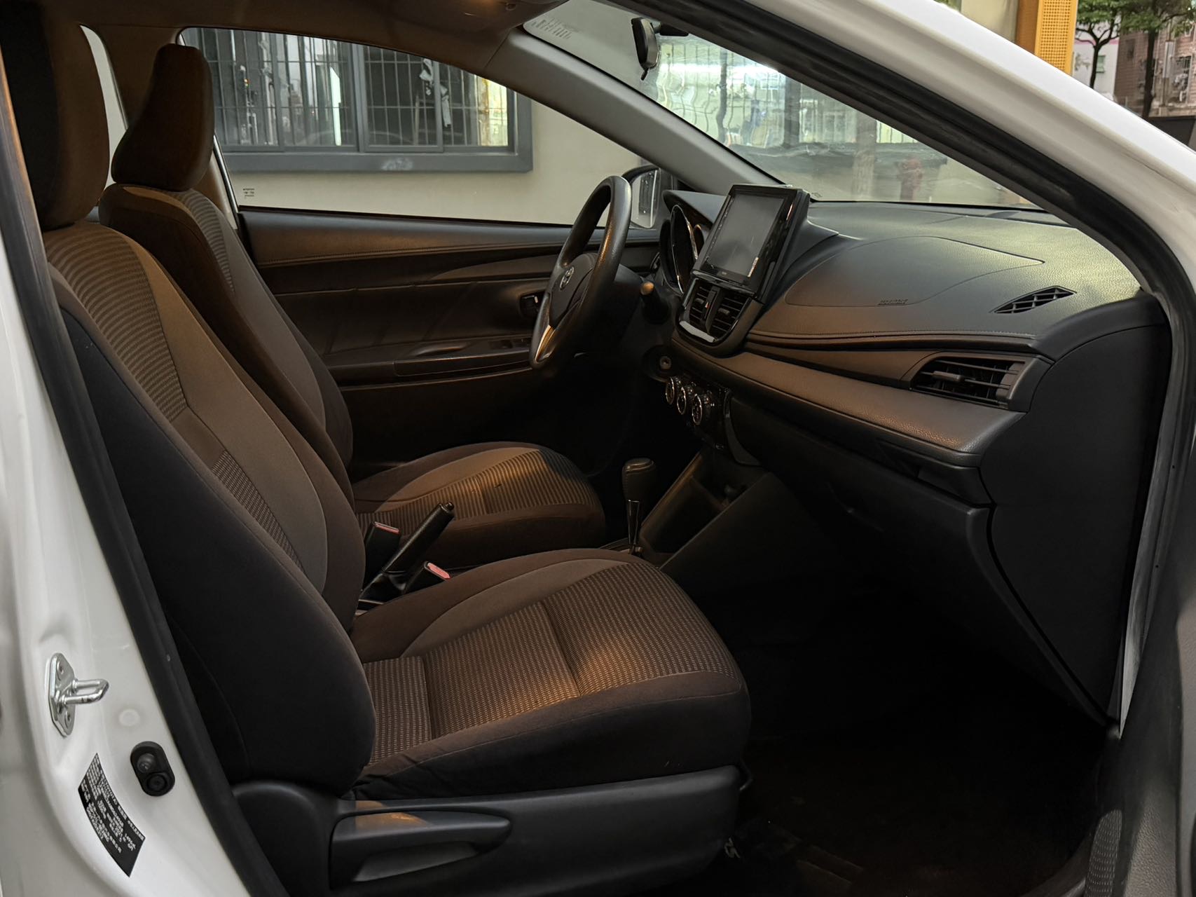 Toyota Vios 2021 car image #8