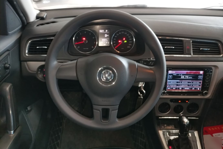Volkswagen Lavida 2016 car image #15