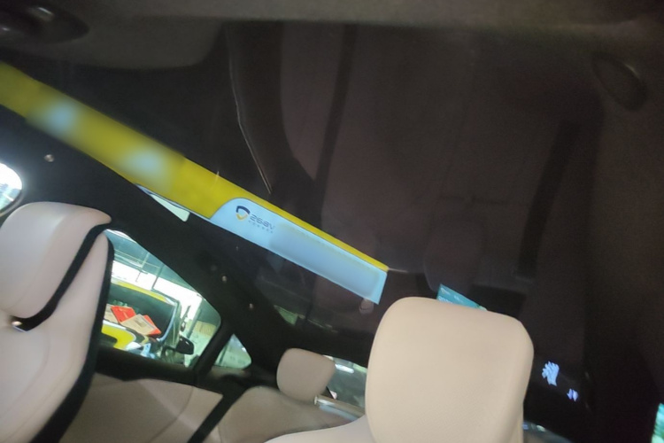 MI SU7 2024 car image #18