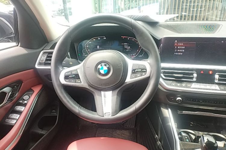 BMW 3 Series 2022 #11 BMW 3 Series 2022 car image #11