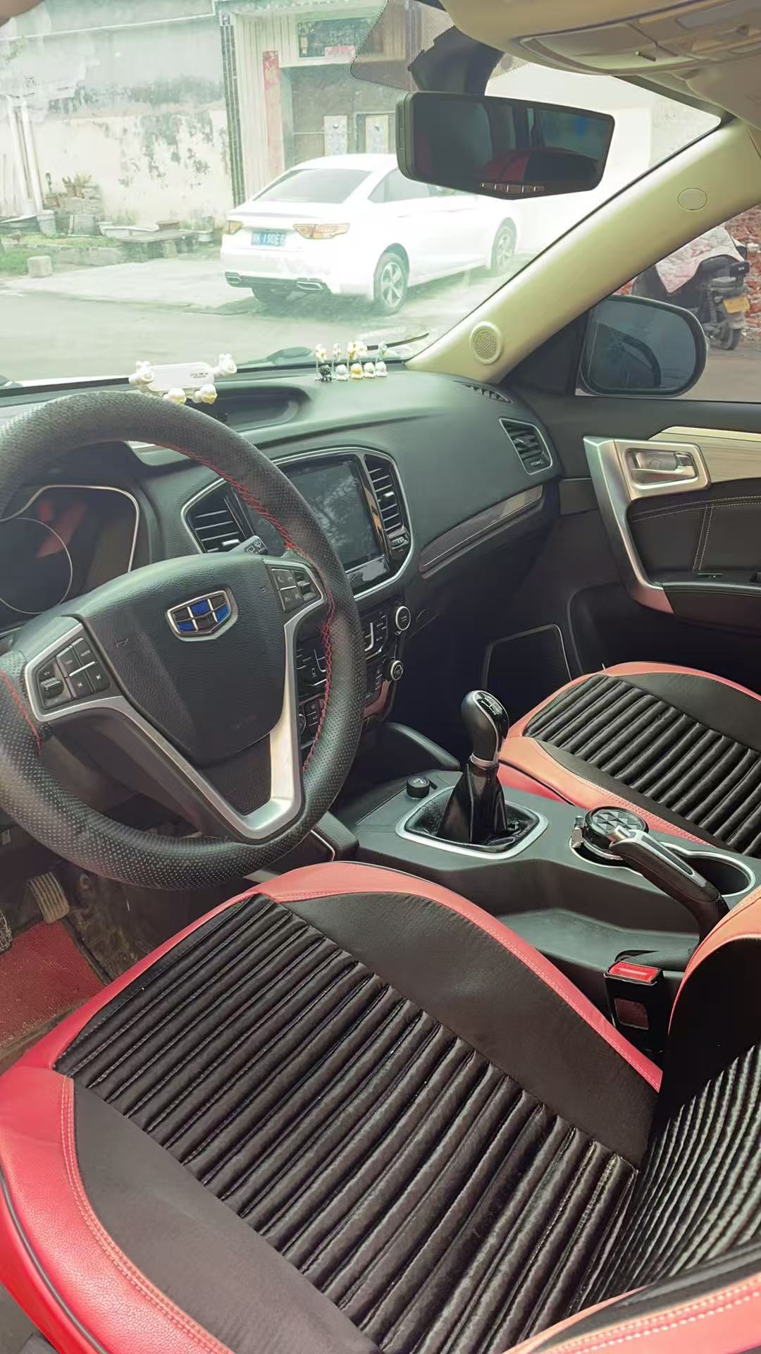 GEELY Vision X6 2018 car image #5