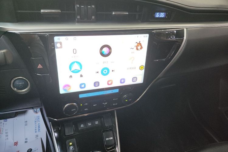 Toyota Corolla 2017 #13 Toyota Corolla 2017 car image #13