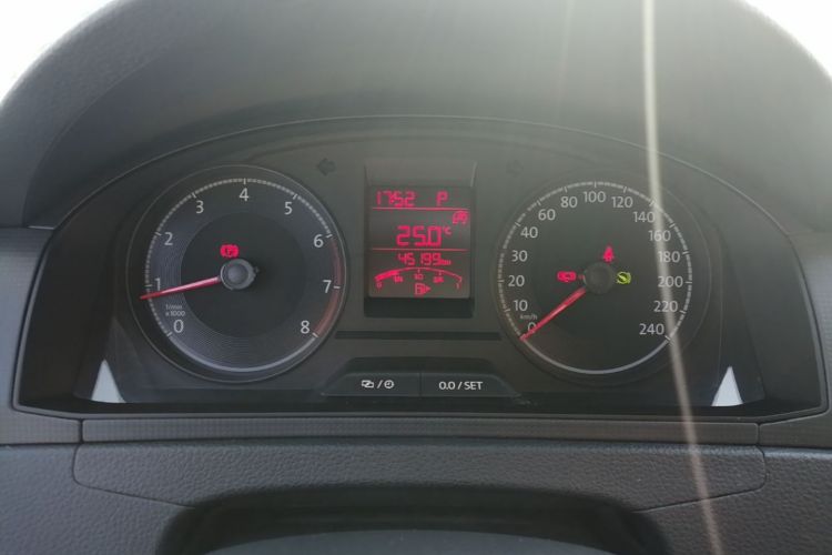 Volkswagen Santana 2021 car image #16