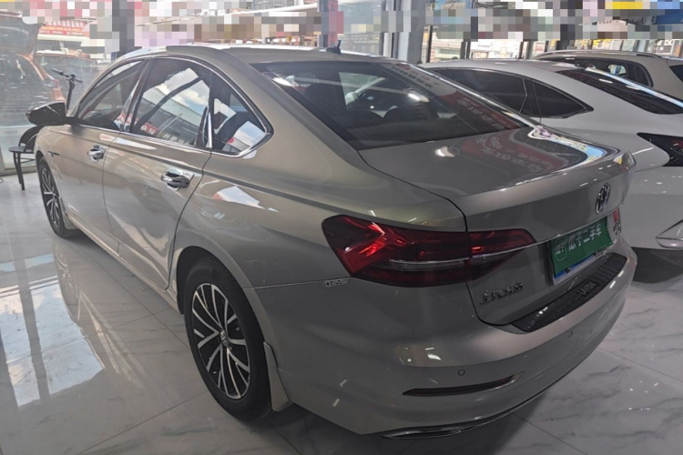 Volkswagen Lavida 2019 #5 Volkswagen Lavida 2019 car image #5
