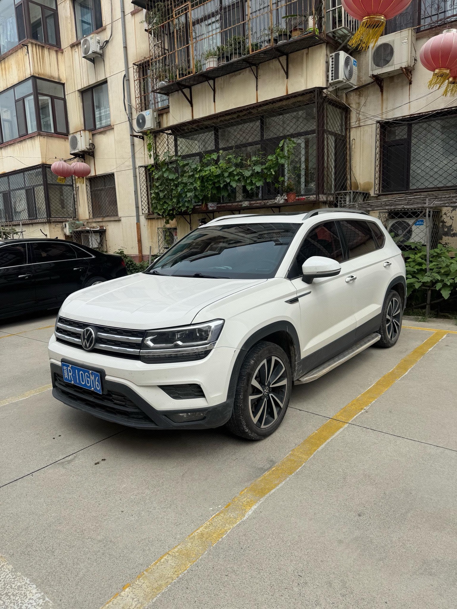 2020 2020 car image