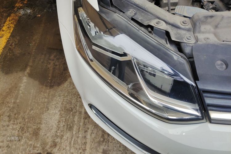Volkswagen Polo 2018 car image #8