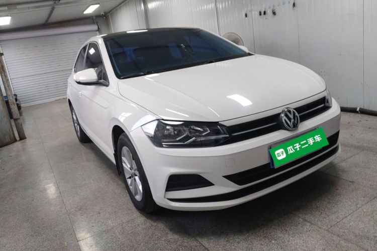 Volkswagen Polo 2020 car image #4