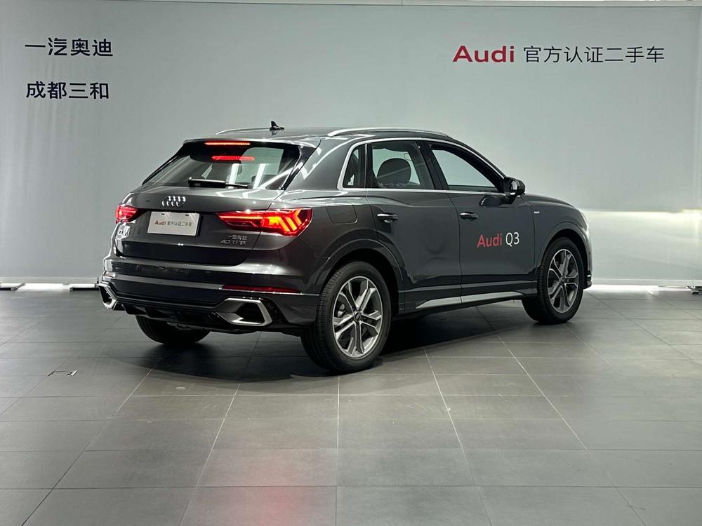 Audi Q3 2025 immagine di auto #4