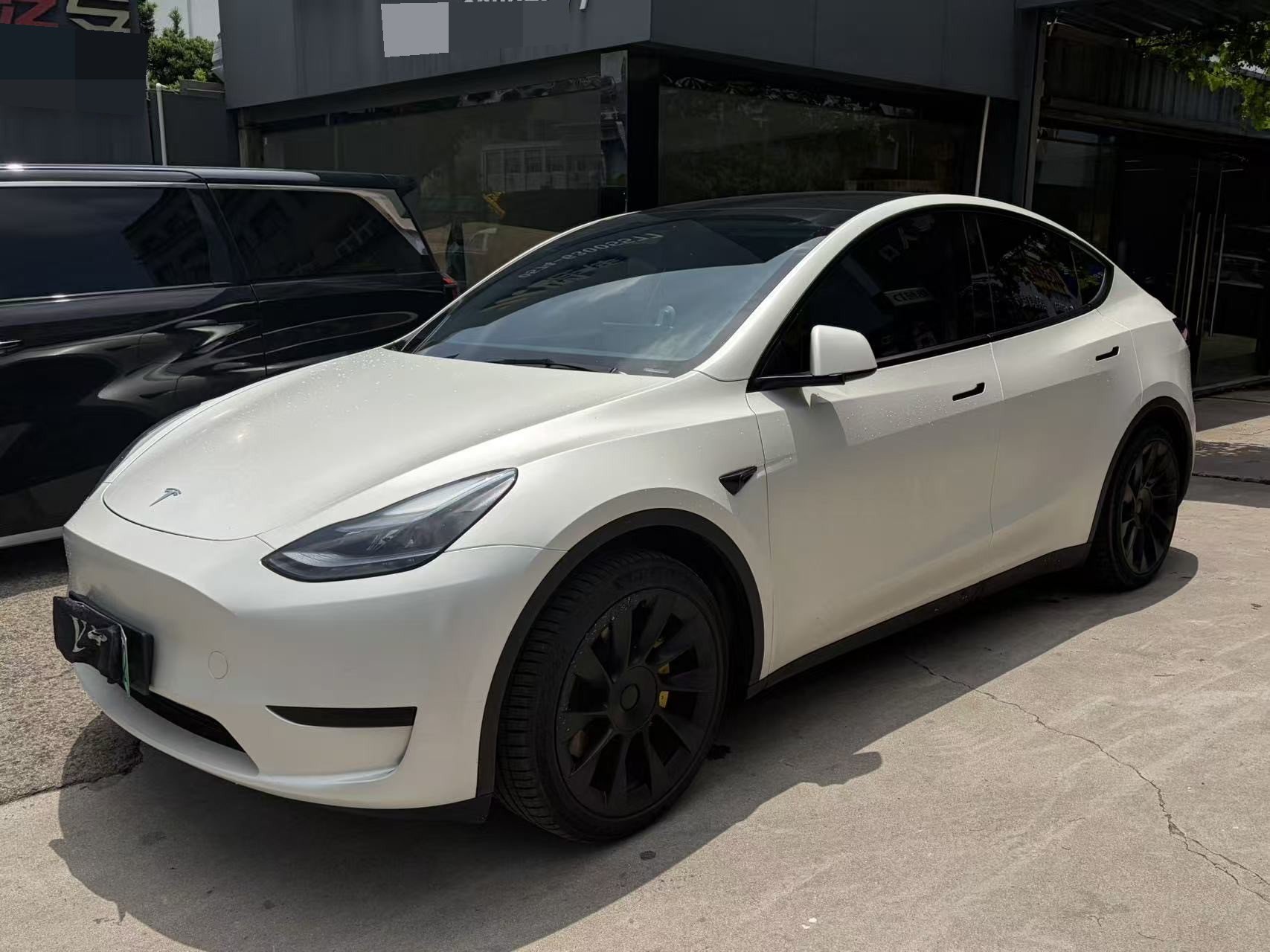 Tesla Model Y 2022 car image 