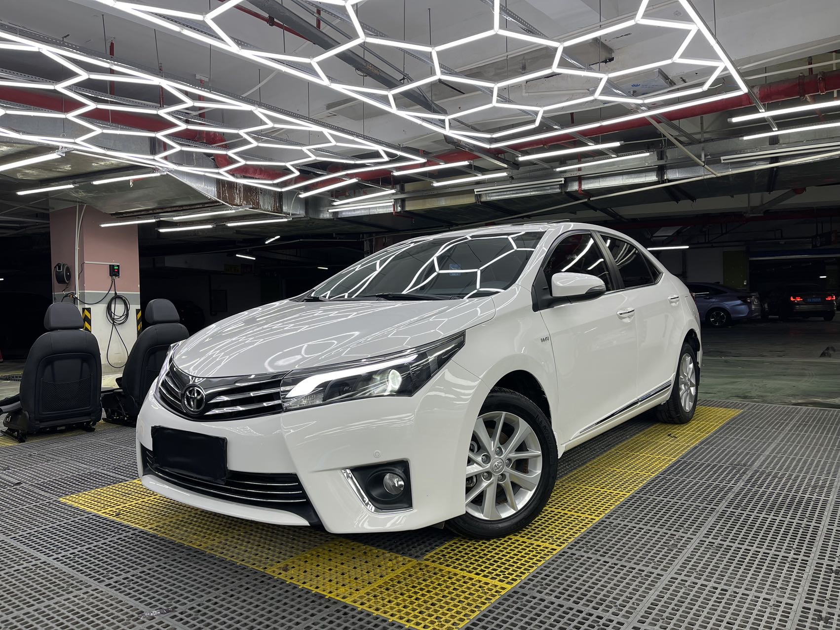 Toyota Corolla 2014 Toyota Corolla 2014 car image