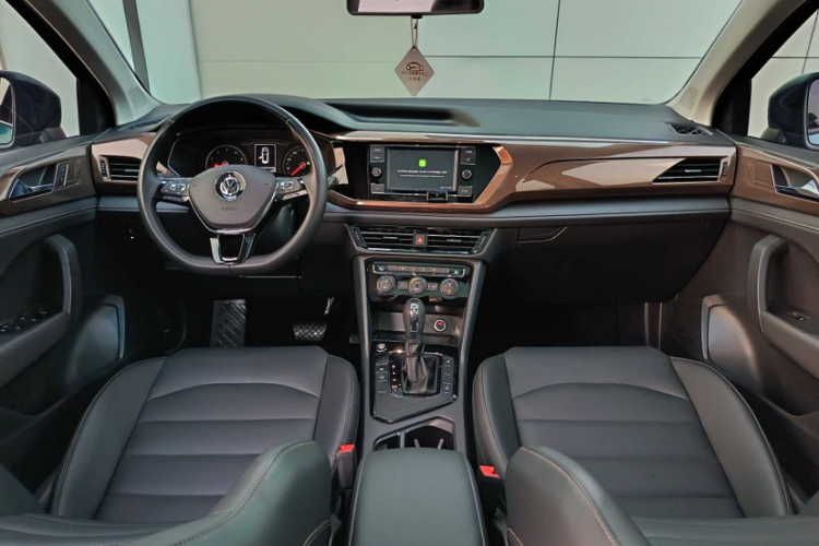 2020 image de voiture #26