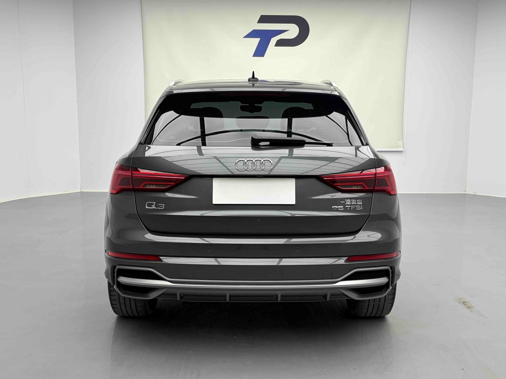 2023 car image #14