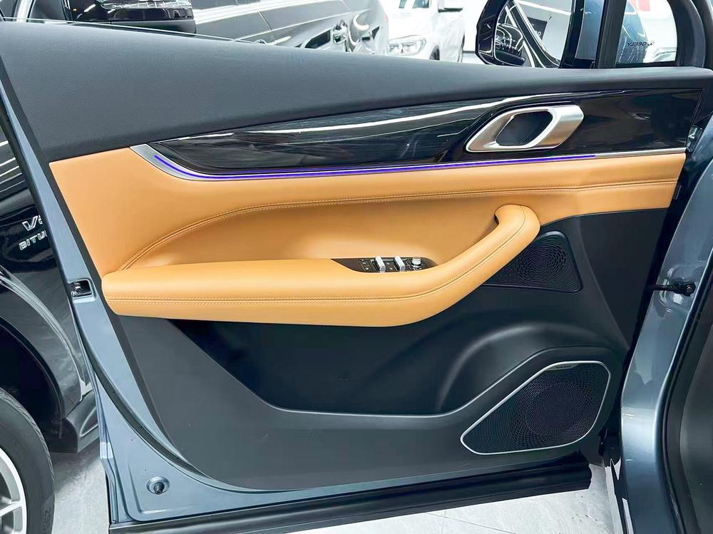 2026 #11 2026 imagen de coche #11