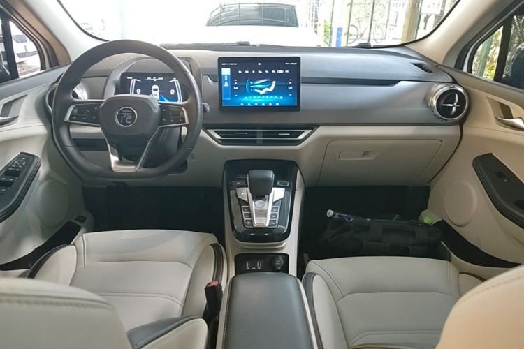 BYD Yuan Pro 2021 car image #10
