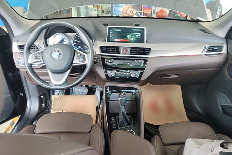 BMW X1 New Energy 2019 #10 BMW X1 New Energy 2019 car image #10