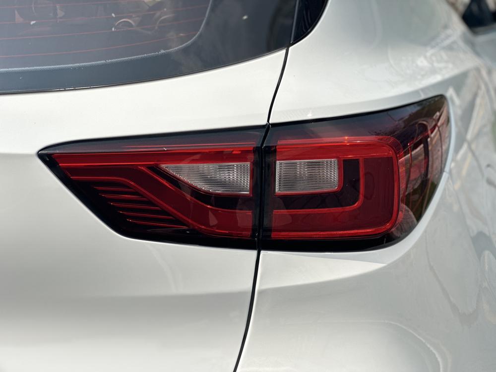 MG ZS 2017 #9 MG ZS 2017 car image #9