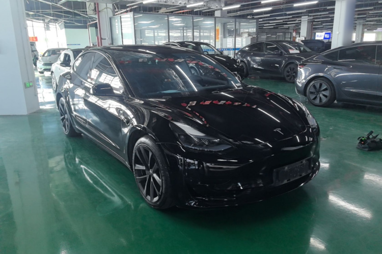 Tesla Model 3 2023 imagem de carro #4