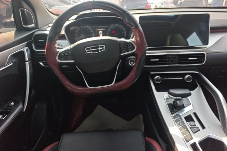 GEELY Coolray 2022 imagen de coche #11
