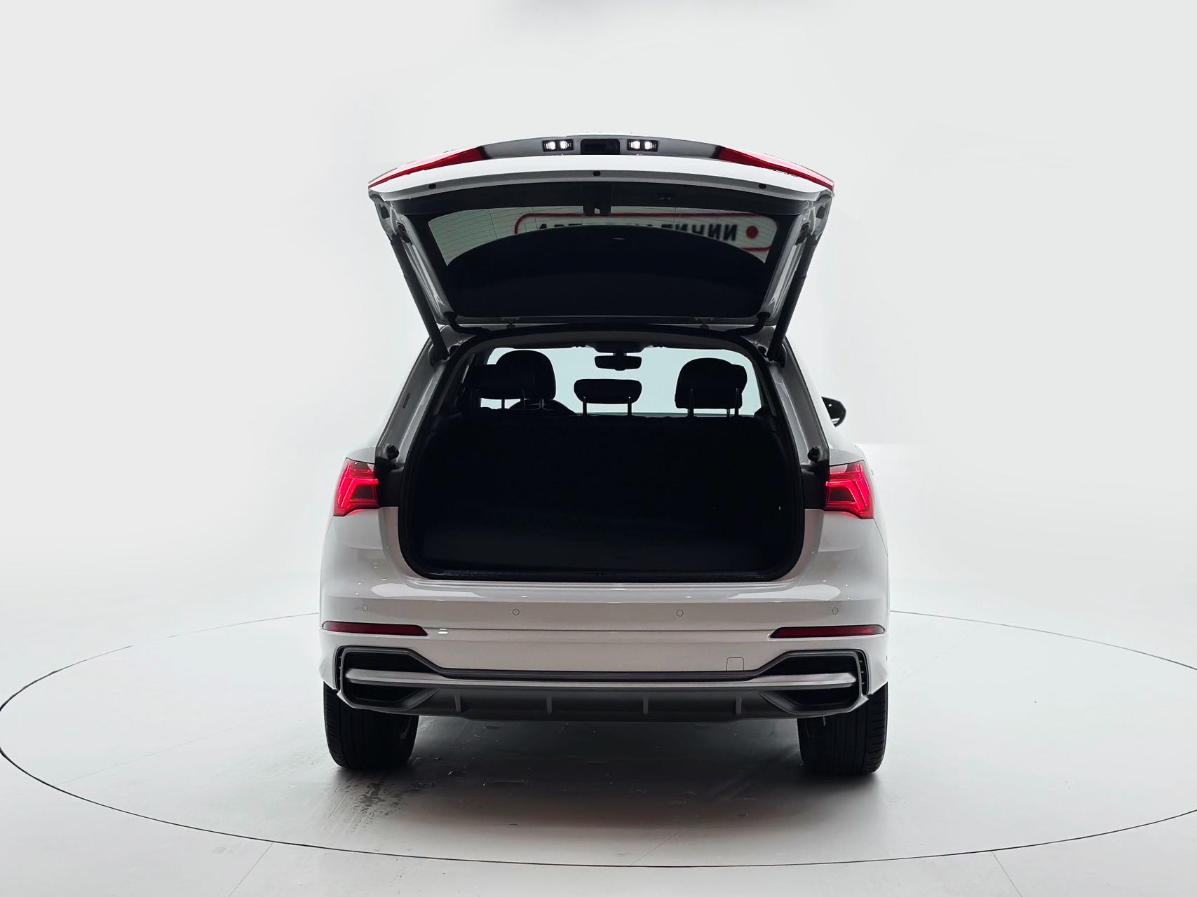 Audi Q3 2023 #8 Audi Q3 2023 car image #8