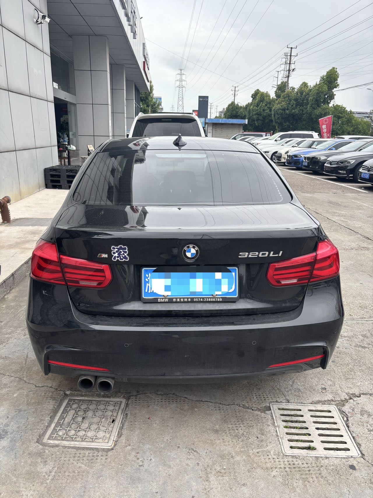 BMW 3 Series 2018 #3 BMW 3 Series 2018 car image #3