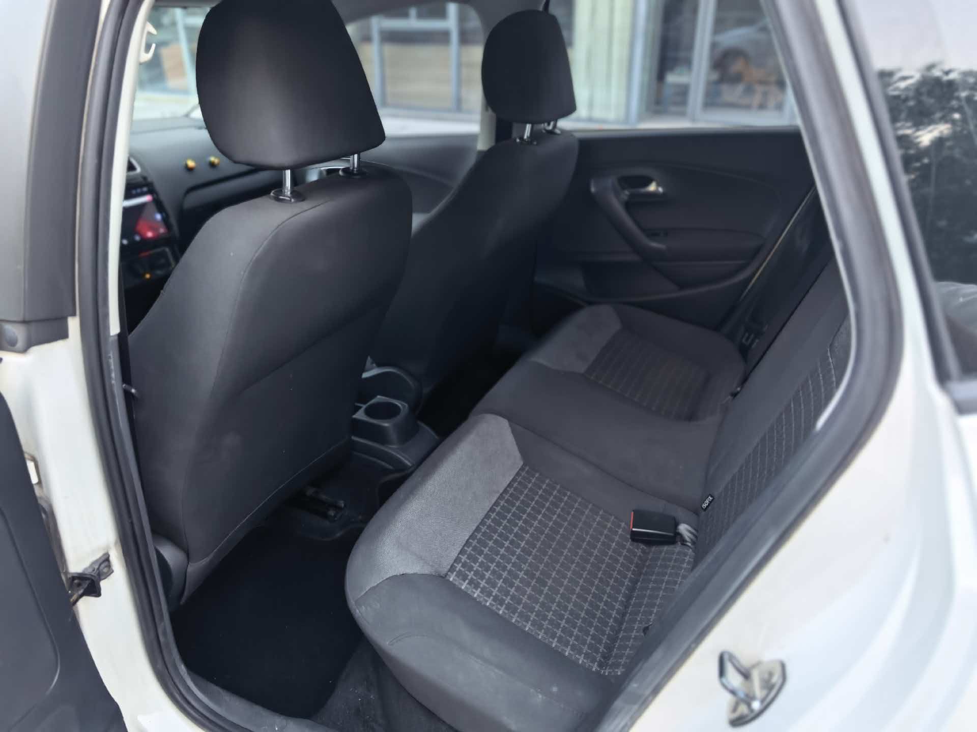 Volkswagen Polo 2016 #5 Volkswagen Polo 2016 car image #5