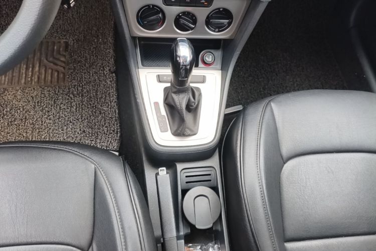 Volkswagen Lavida 2016 #14 Volkswagen Lavida 2016 car image #14