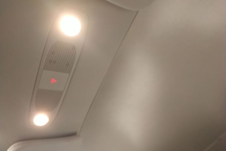 Tesla Model Y 2023 car image #18