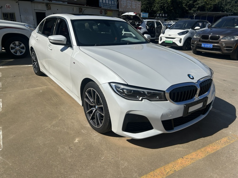 BMW 3 Series 2021 #2 BMW 3 Series 2021 car image #2