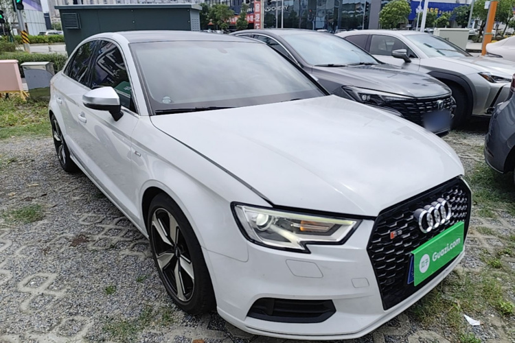 Audi A3 2018 #4 Audi A3 2018 car image #4