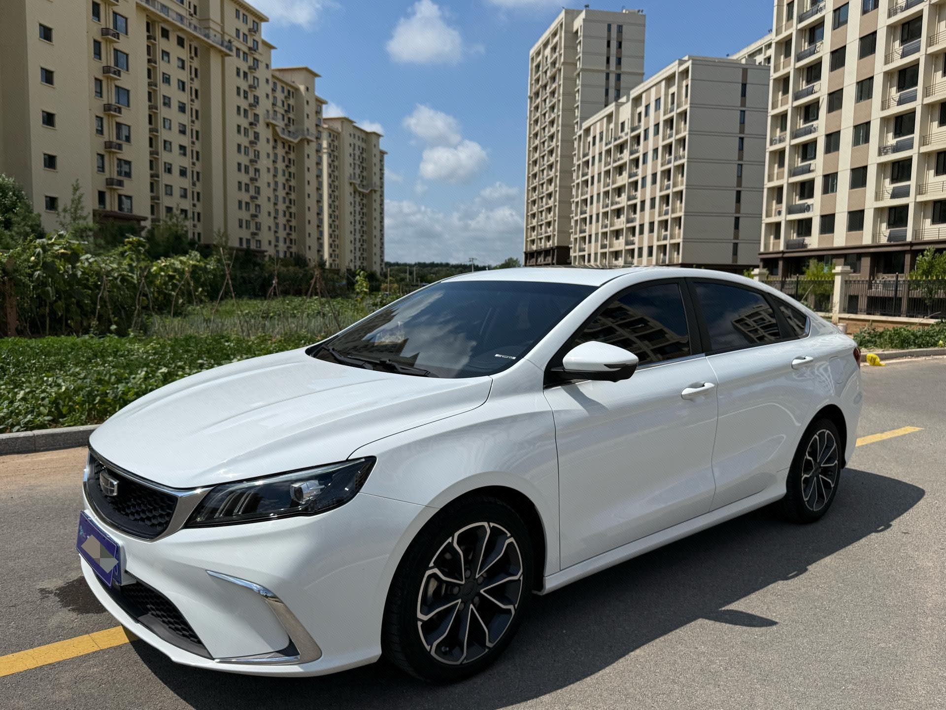 GEELY Binray 2021 GEELY Binray 2021 image de voiture