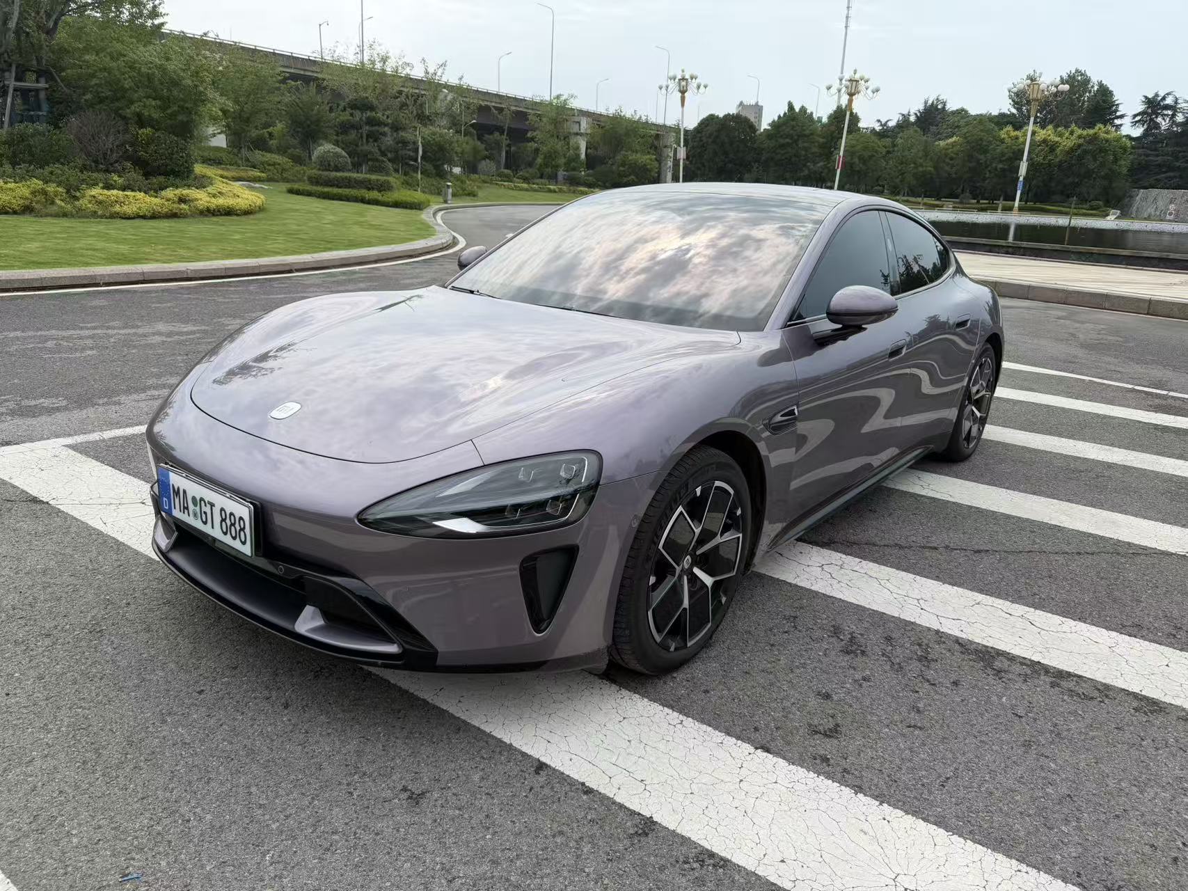 小米汽车 小米SU7 2025 汽车图片 