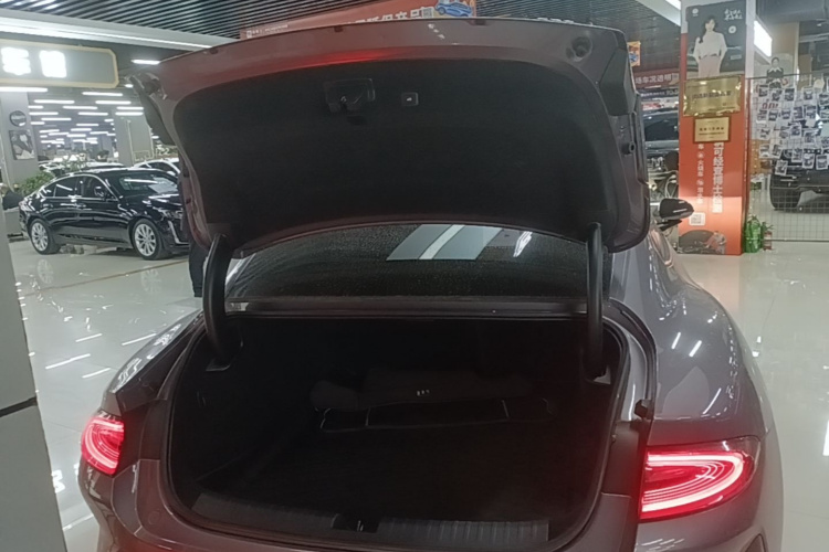 MI SU7 2024 car image #19