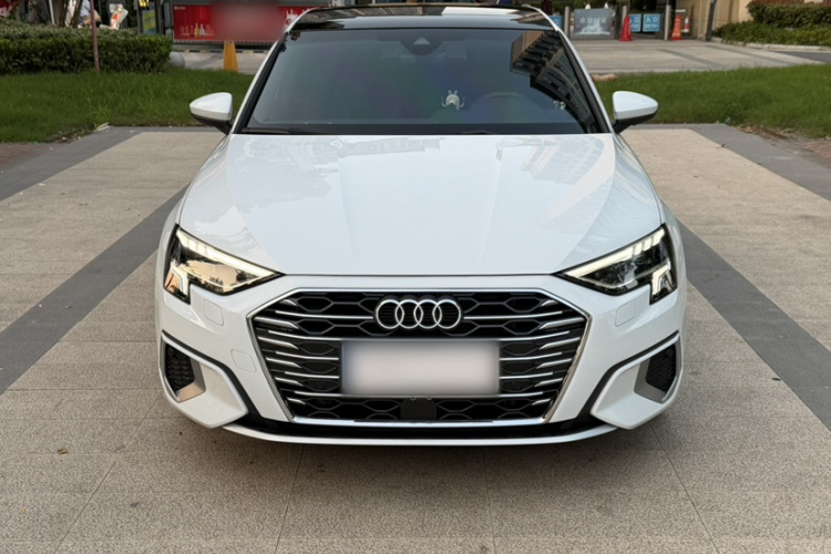 Audi A3 2024 صورة سيارة #4