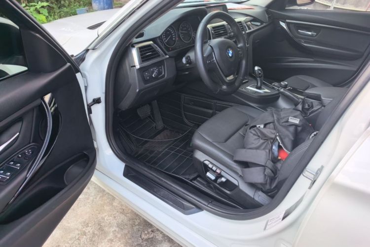 BMW 3 Series 2017 #12 BMW 3 Series 2017 immagine di auto #12