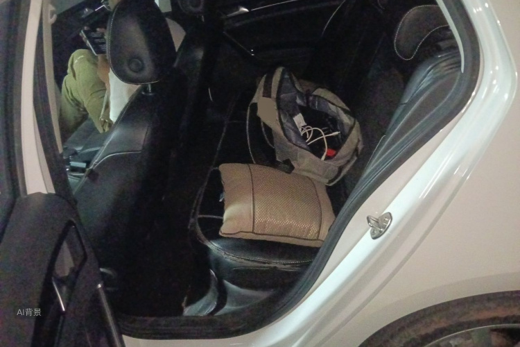 Volkswagen Golf 2015 car image #19
