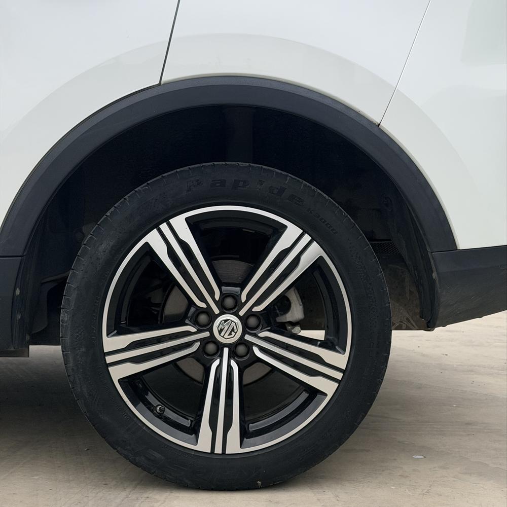 MG ZS 2017 #7 MG ZS 2017 car image #7