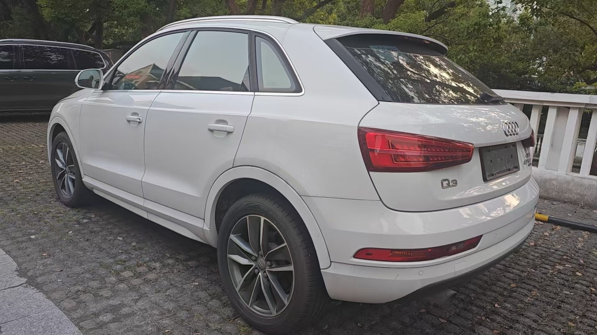 Audi Q3 2017 изображение автомобиля #8